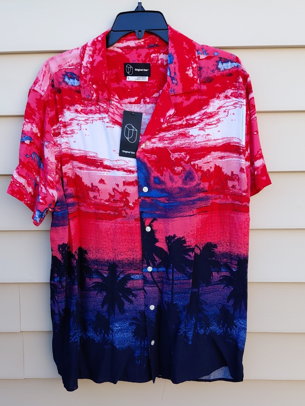 ORIGINAL USE Men's Hawaiin  Multicolored Palm Tree Beach Shirt Size Large